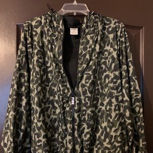 Victoria’s Secret PINK Windbreaker, size M/L